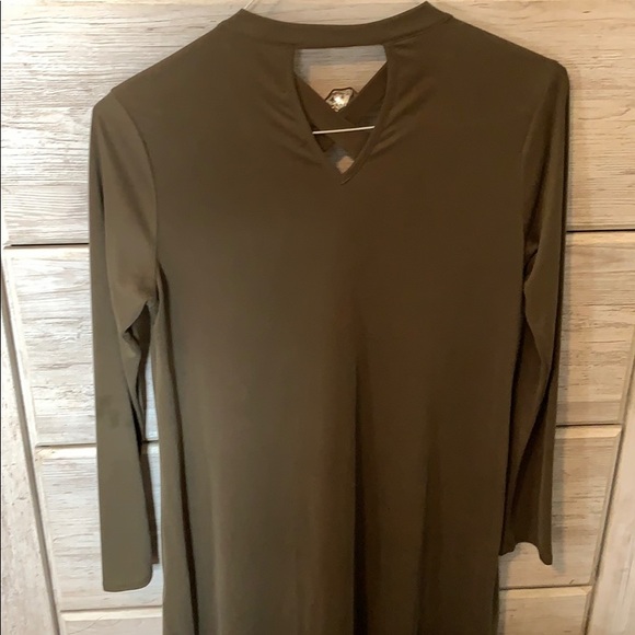 Altar’d State Dress - Picture 2 of 3